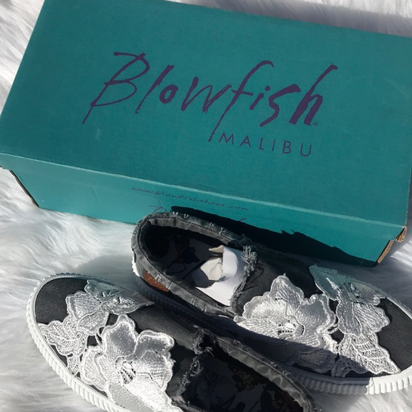 Blowfish Malibu | lace denim gray shoe - Picture 6 of 7